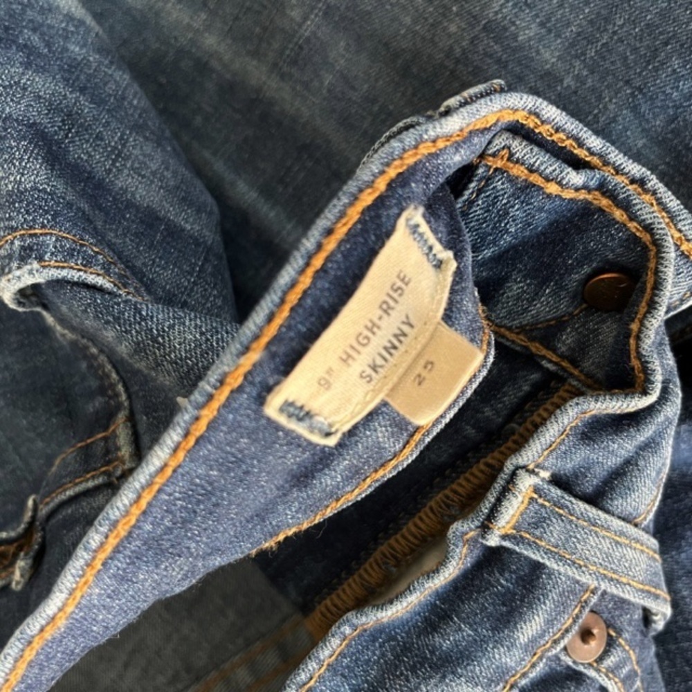 Madewell 9” High Rise Dark Wash Skinny Distressed Jeans - Picture 3 of 7